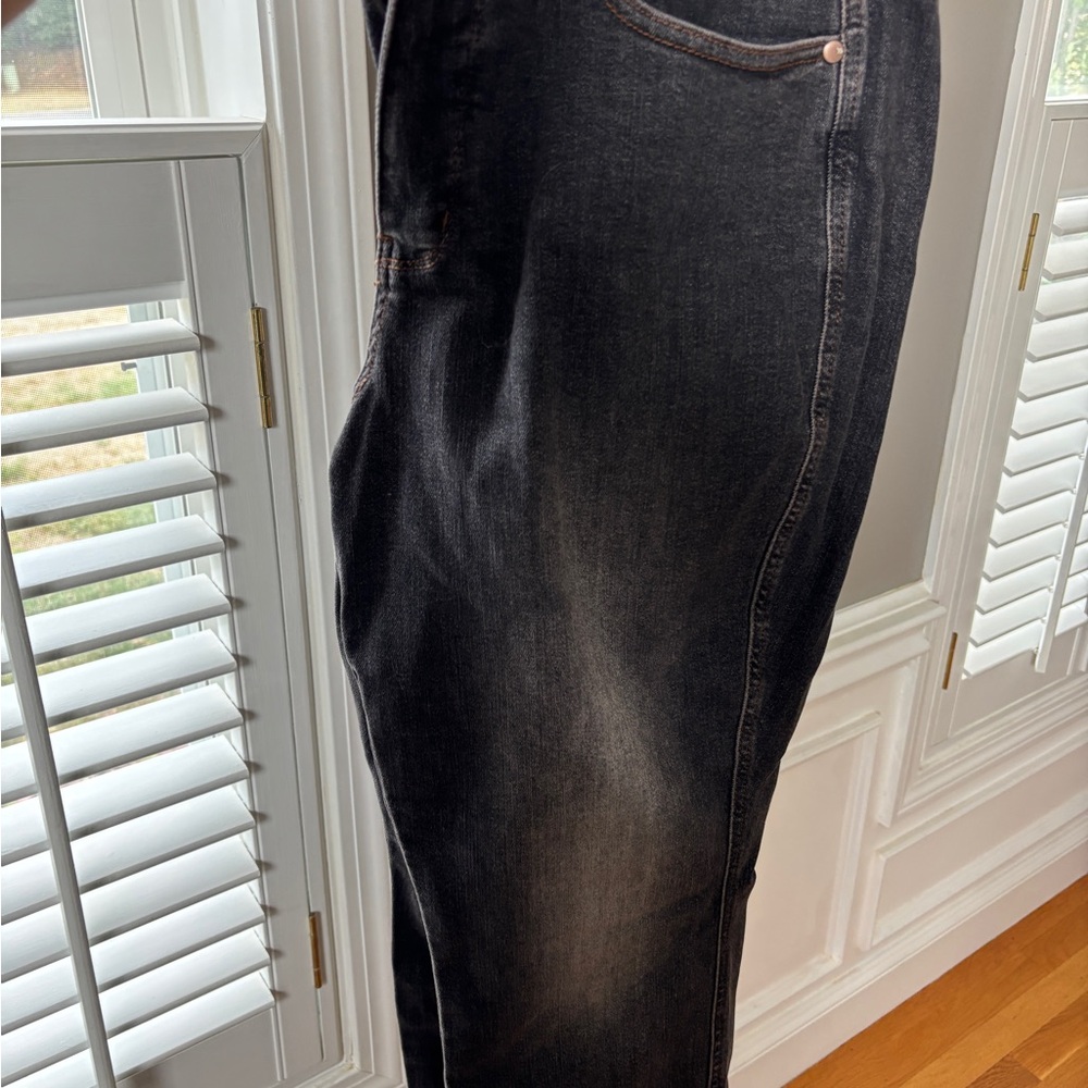 Judy Blue Charcoal Ankle Jeans